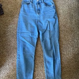American Eagle Curvy Mom Jeans
